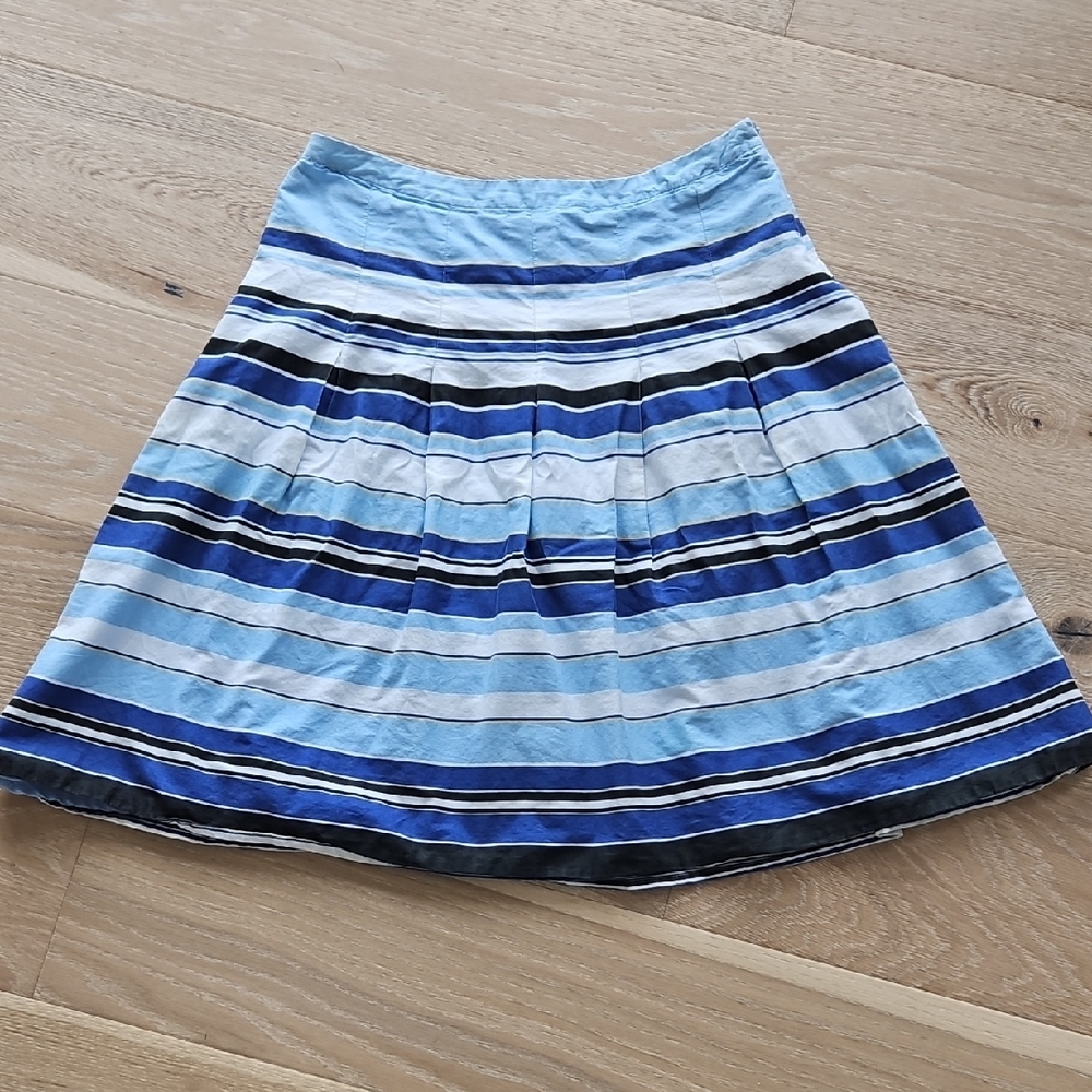 Saint Tropez West Blue Pleated A-Line Knee-Length Skirt